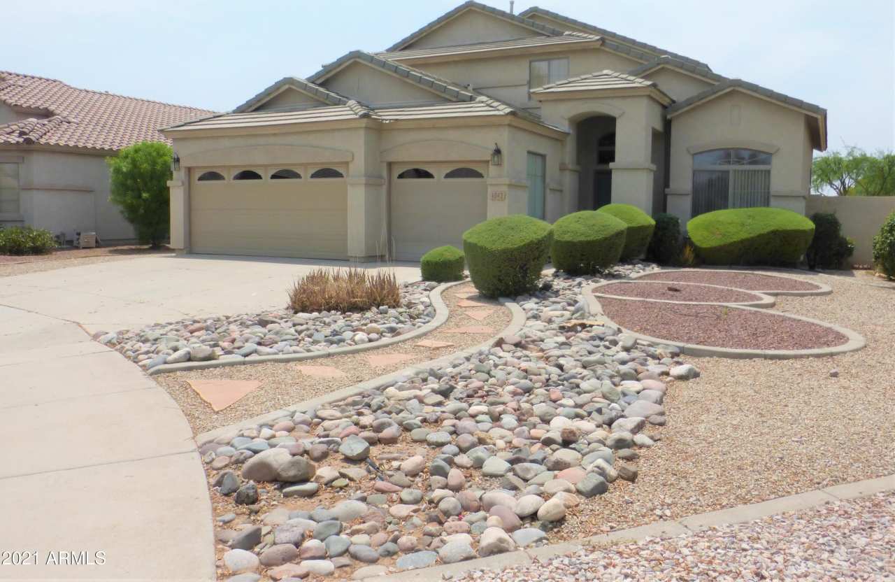 1042 N MOCCASIN Trail