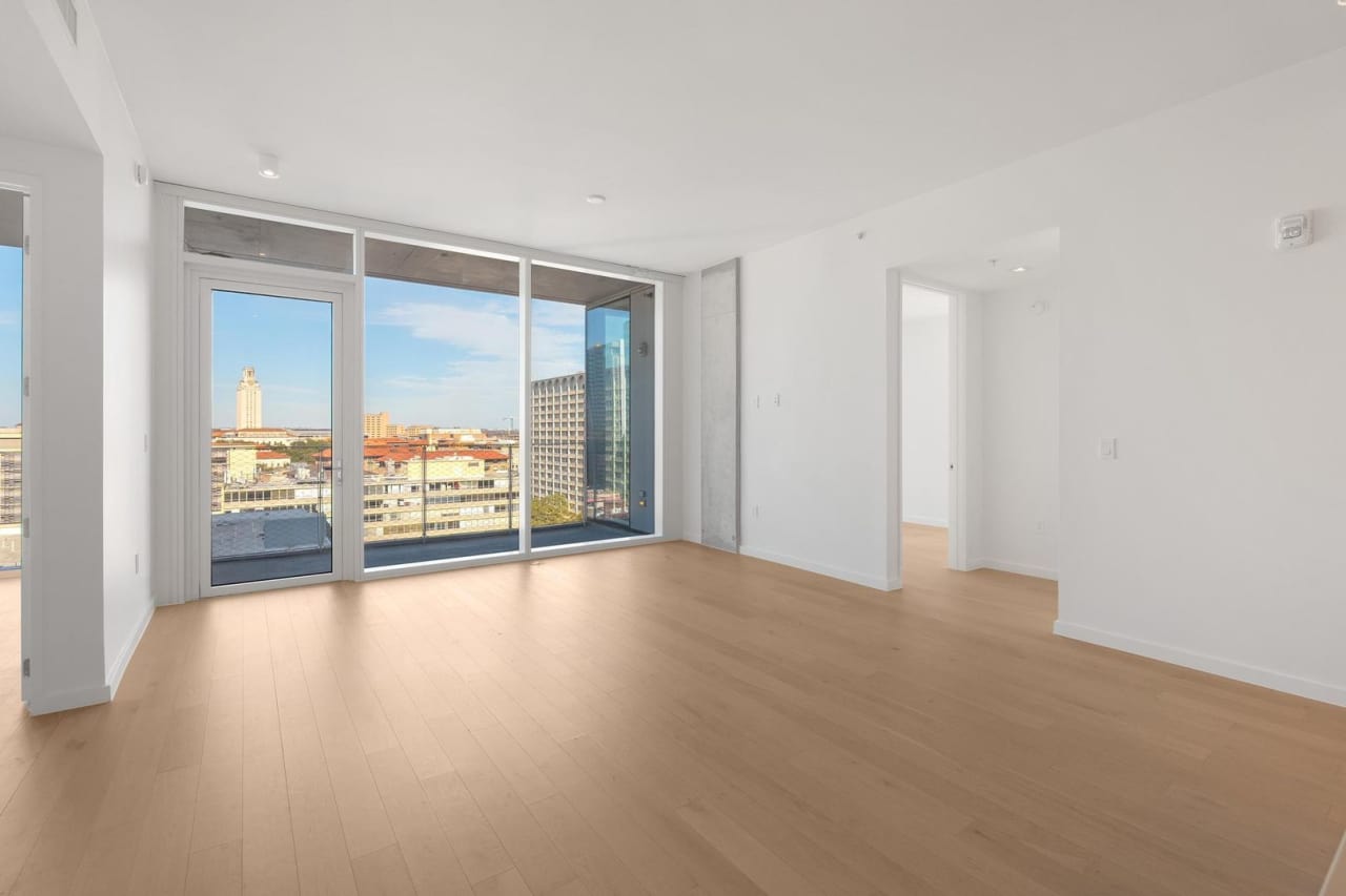 Experience Elevated Living – Luxury Downtown Austin Condo with Breathtaking Views  Premier Amenities!
