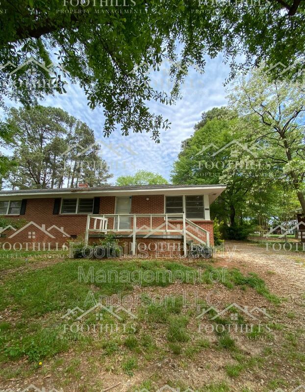 414-416 Jeb Stuart Ave