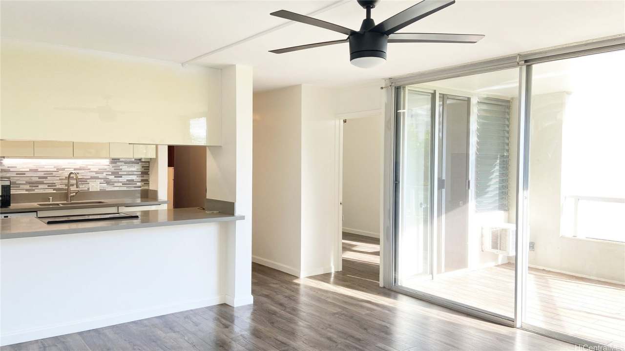 2600 Pualani Way unit: 303