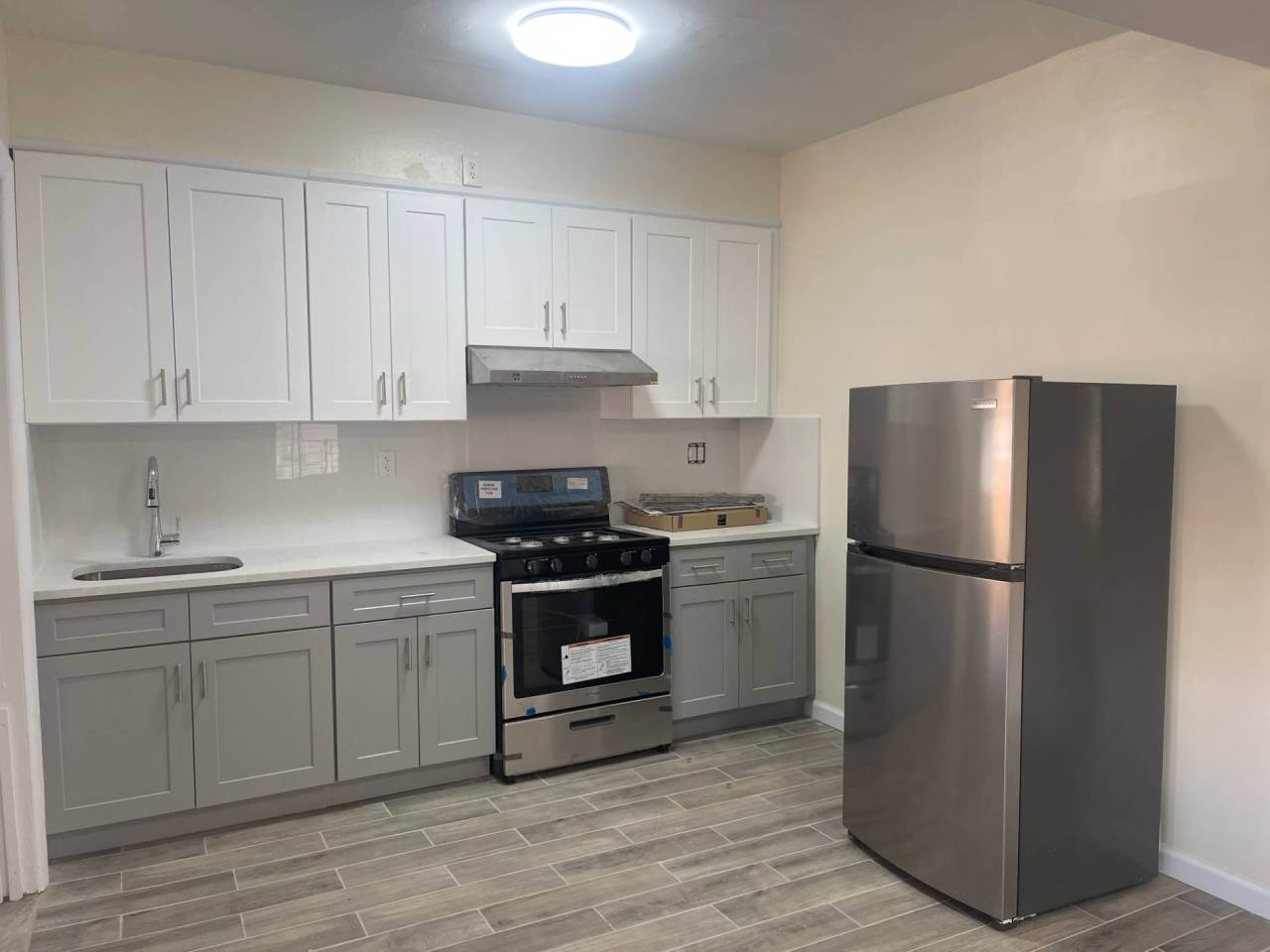 2430 85 St