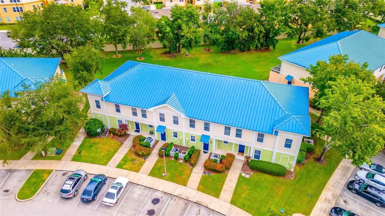 2045 GRAND OAK DRIVE