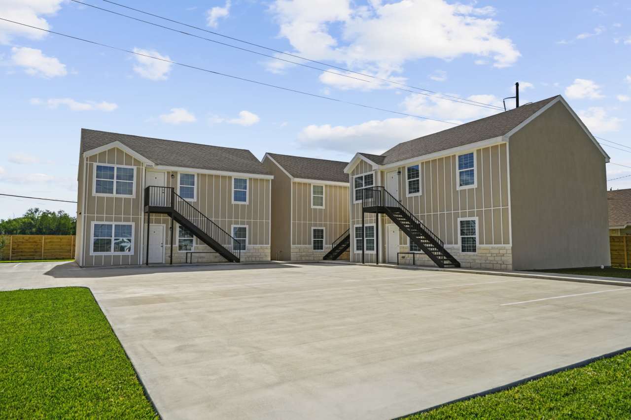 2005 Southridge Avenue - A