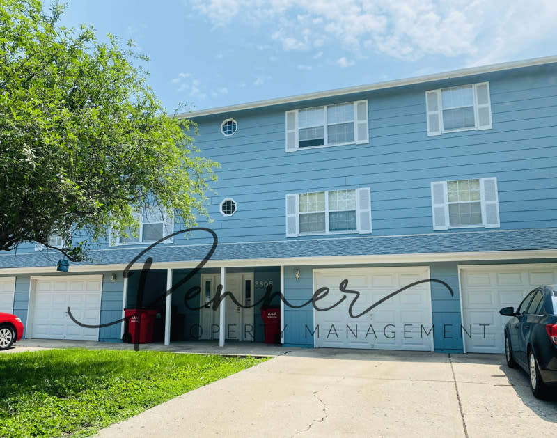 3808-C SW 8th Terrace