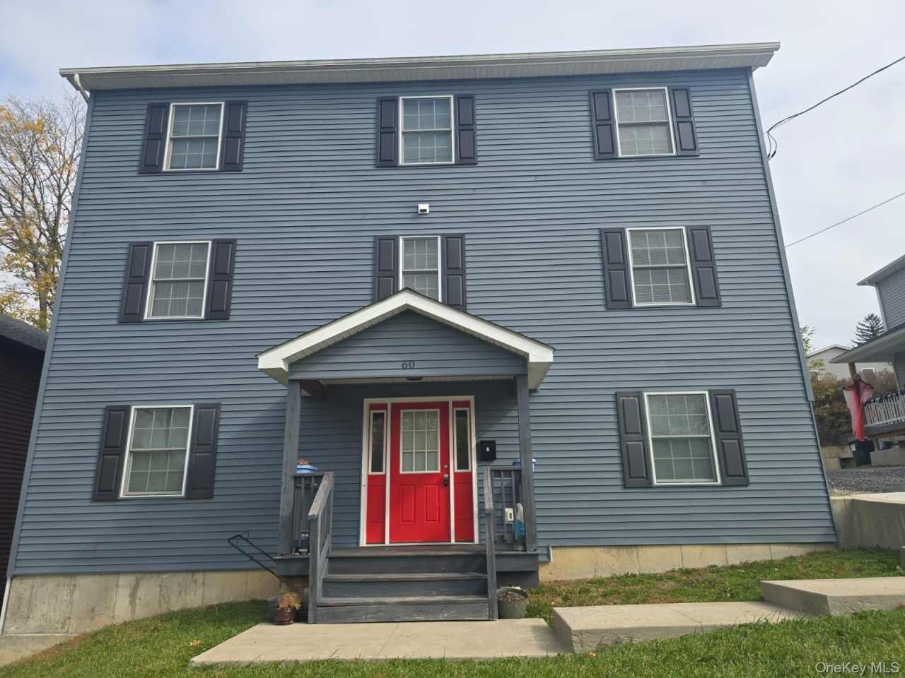 60 Oak Street unit: 1