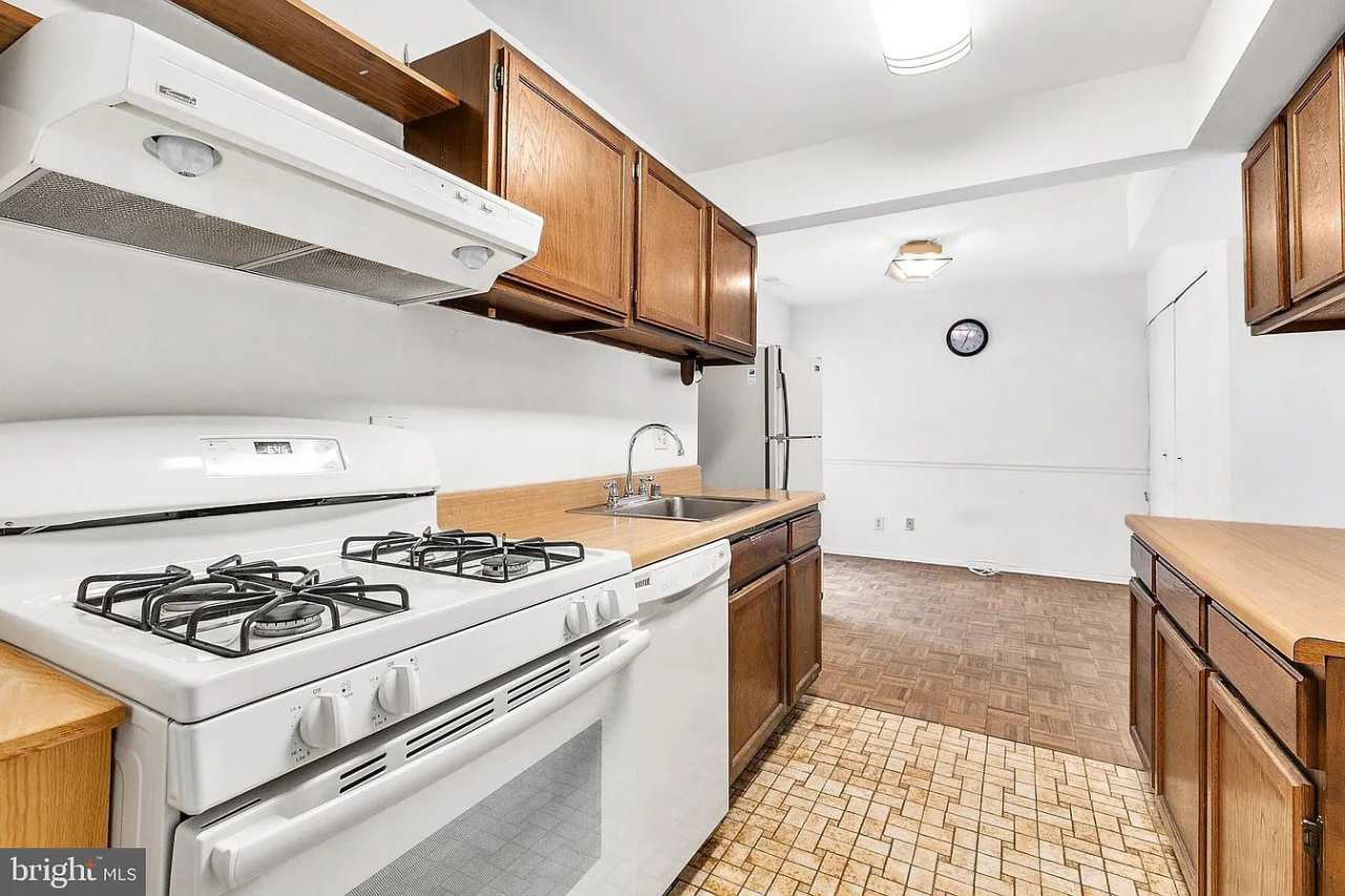 11216 Cherry Hill Road