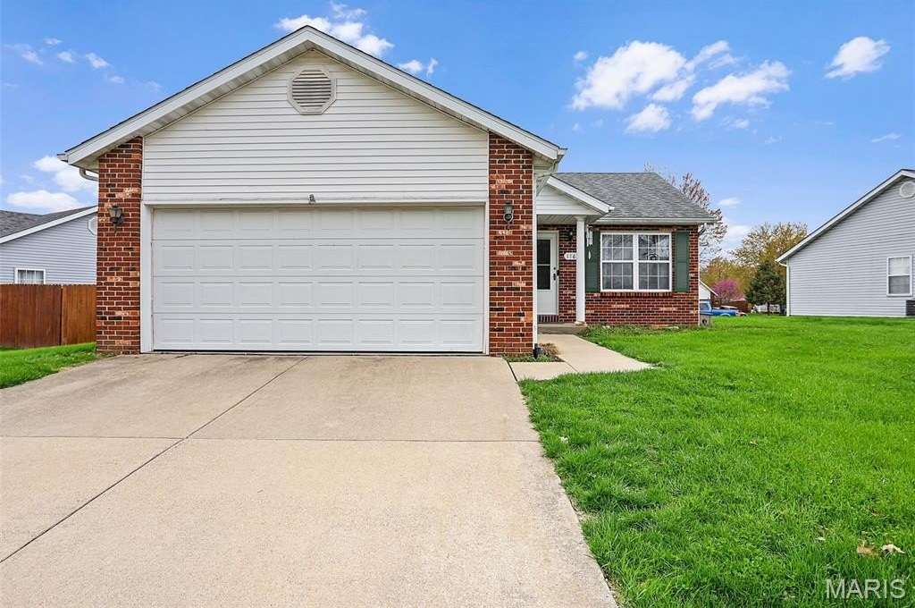 116 Bayhill Boulevard