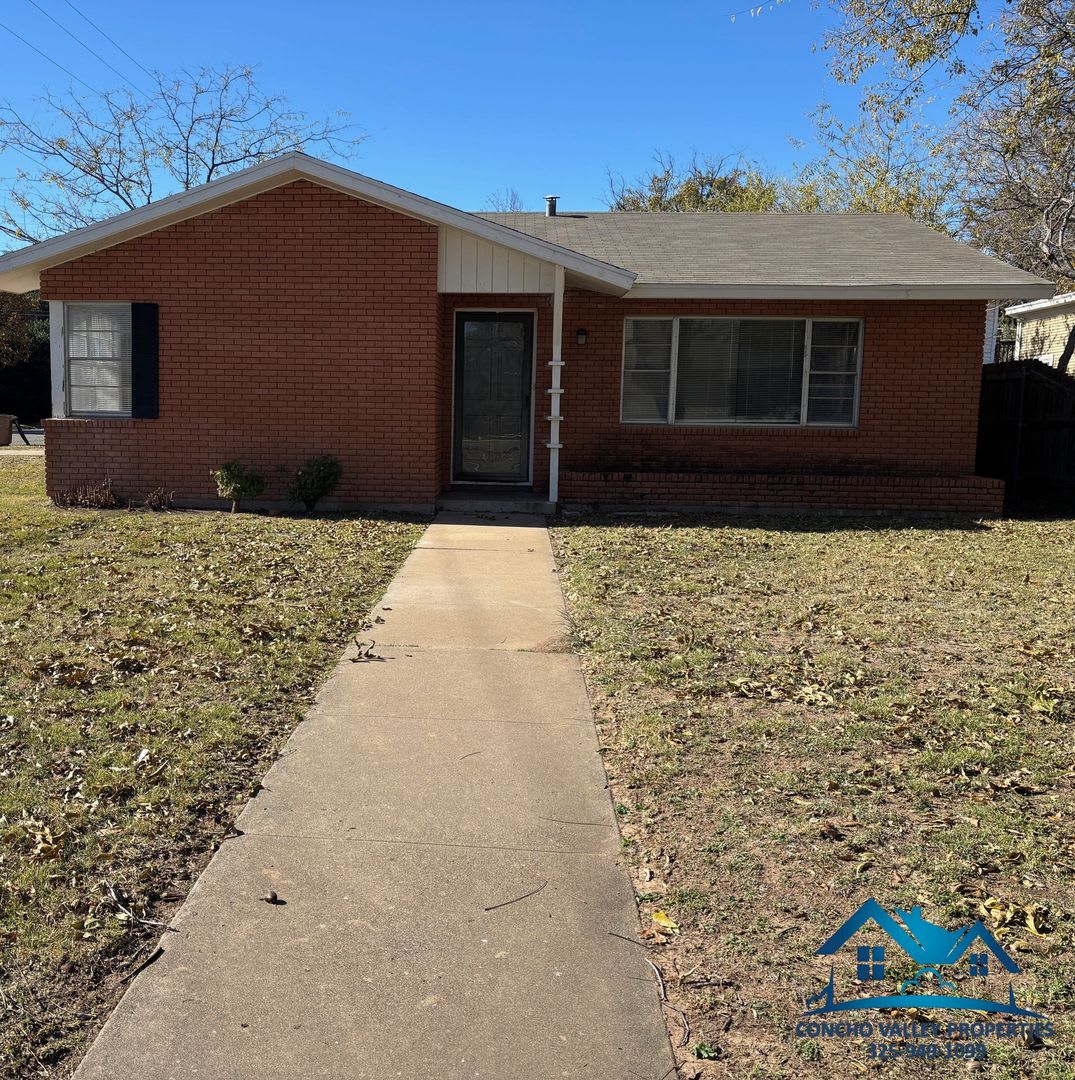 For Rent - 3 Bed/ 2 Bath in Santa Rita - 1225 Kenwood Dr