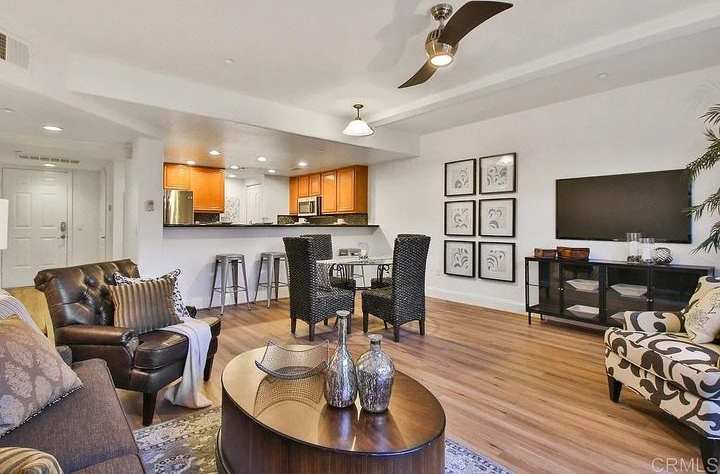 1501 India Street #402