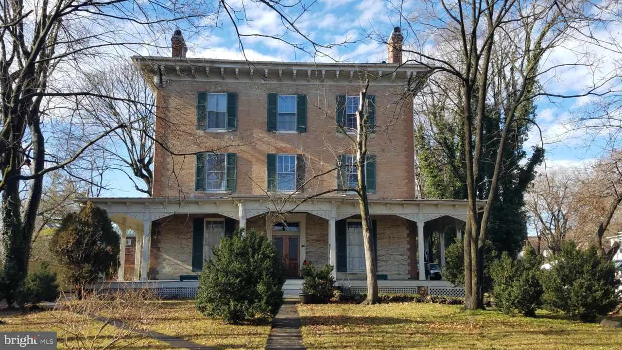 447 N LOUDOUN Street