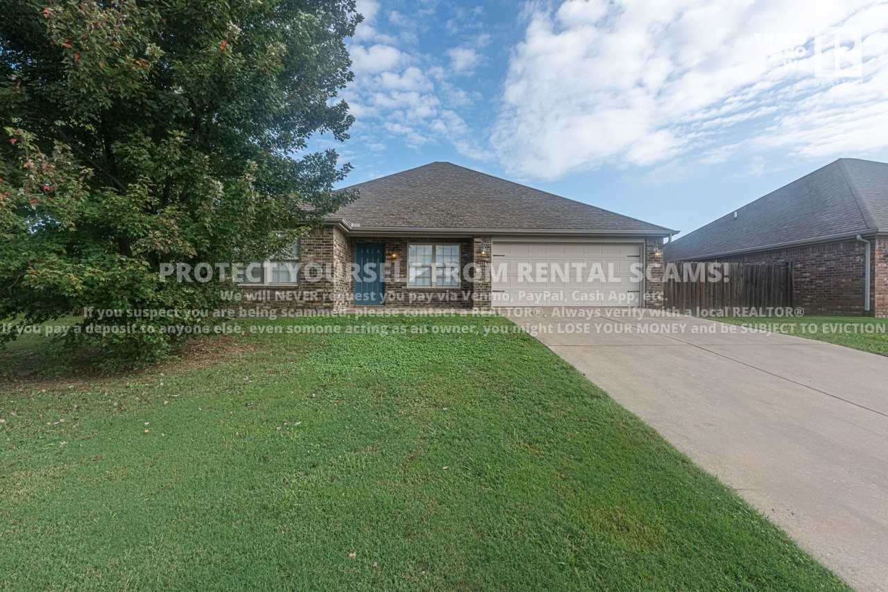 2280 Bunker Lane, Farmington, AR 72730