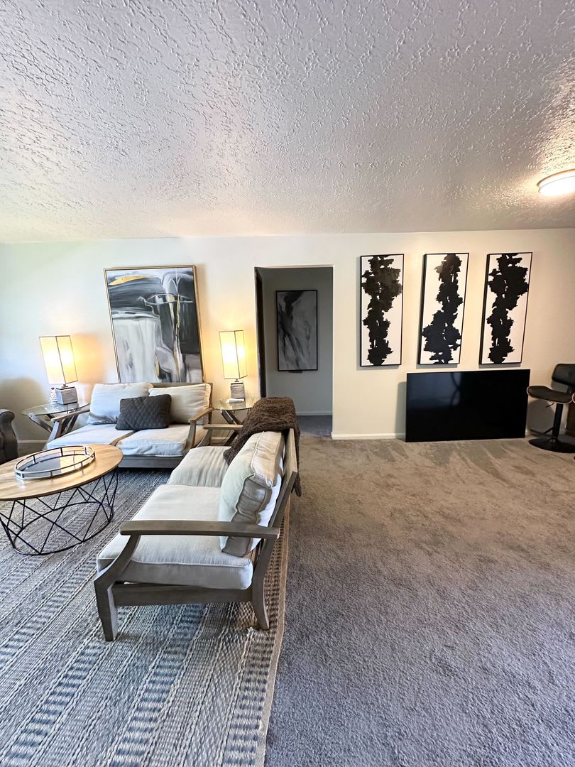 Rent-ready this July: 2 Bedroom and 1 Bathroom apartment in Beaver, PA ~ Apply Now and secure this apartment!