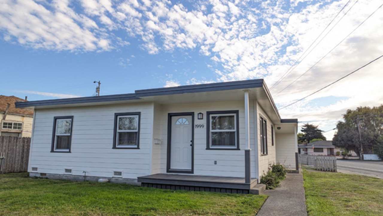 Cute Remodeled Arcata Home