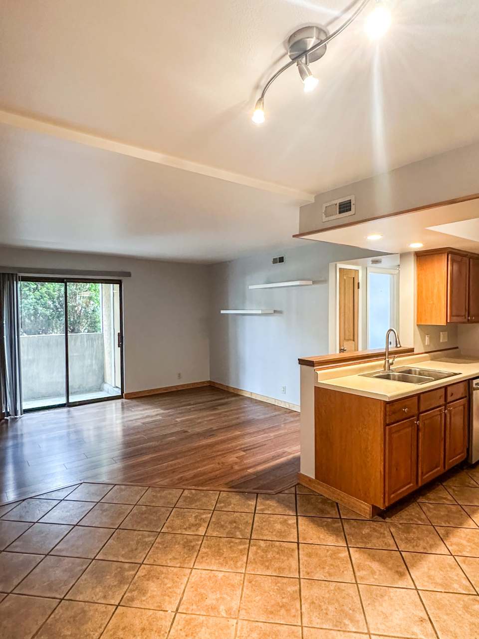 7204 S Station Creek Way - 1Apt 4G