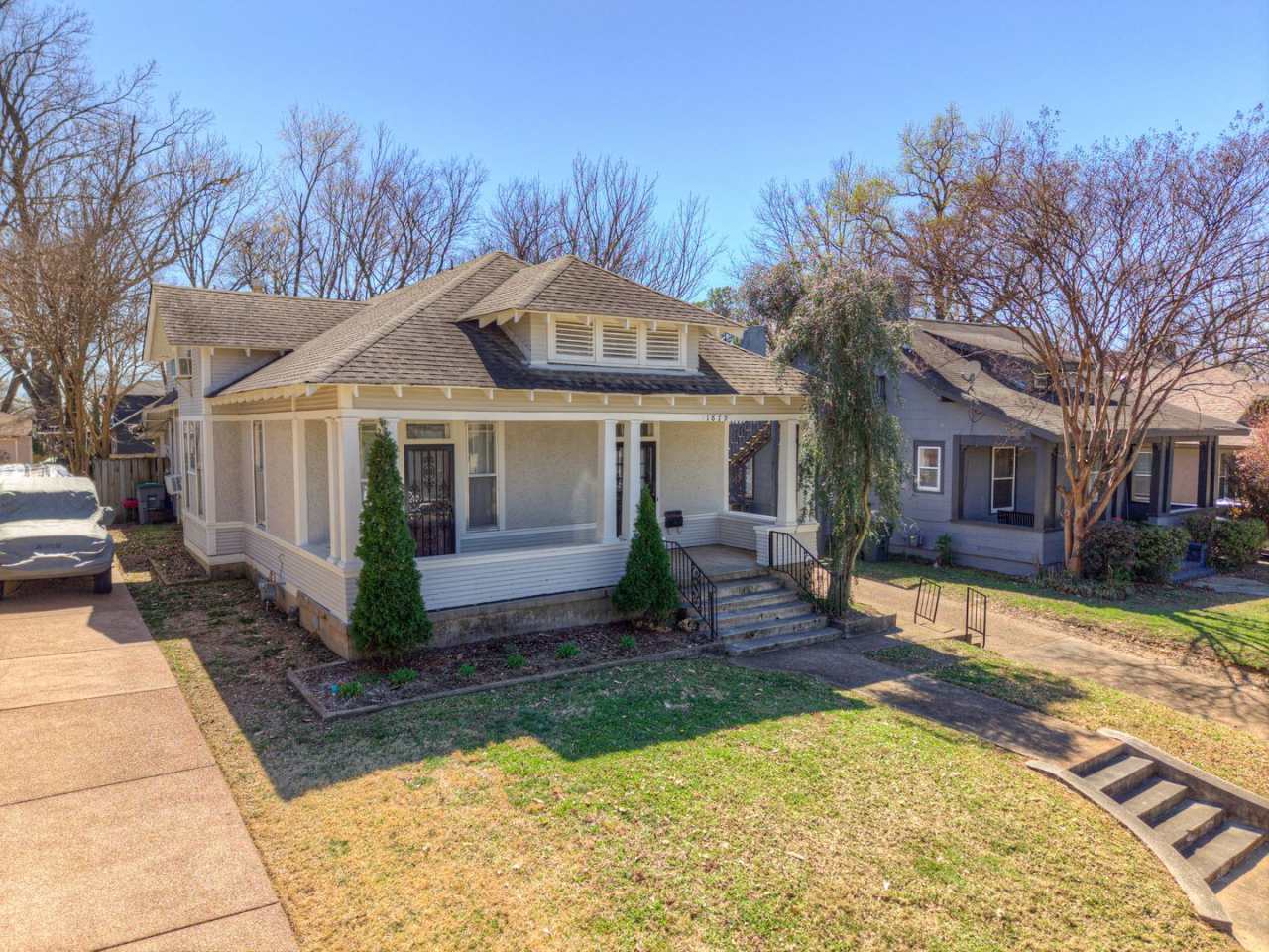 Rent reduced! Move-in special - 1/2 off First Month's Rent