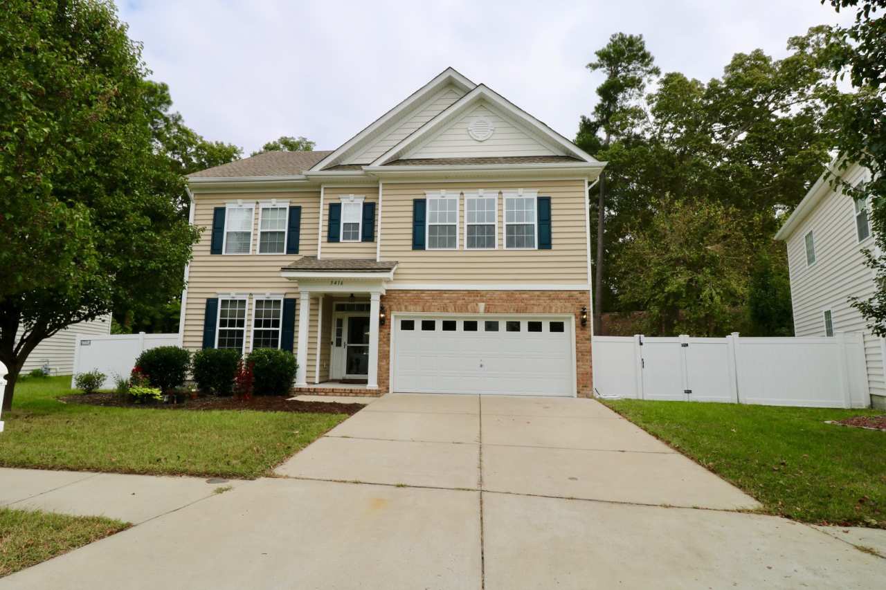 Immaculate 4 bedroom 2.5 Bath home in Saginaw Estates!