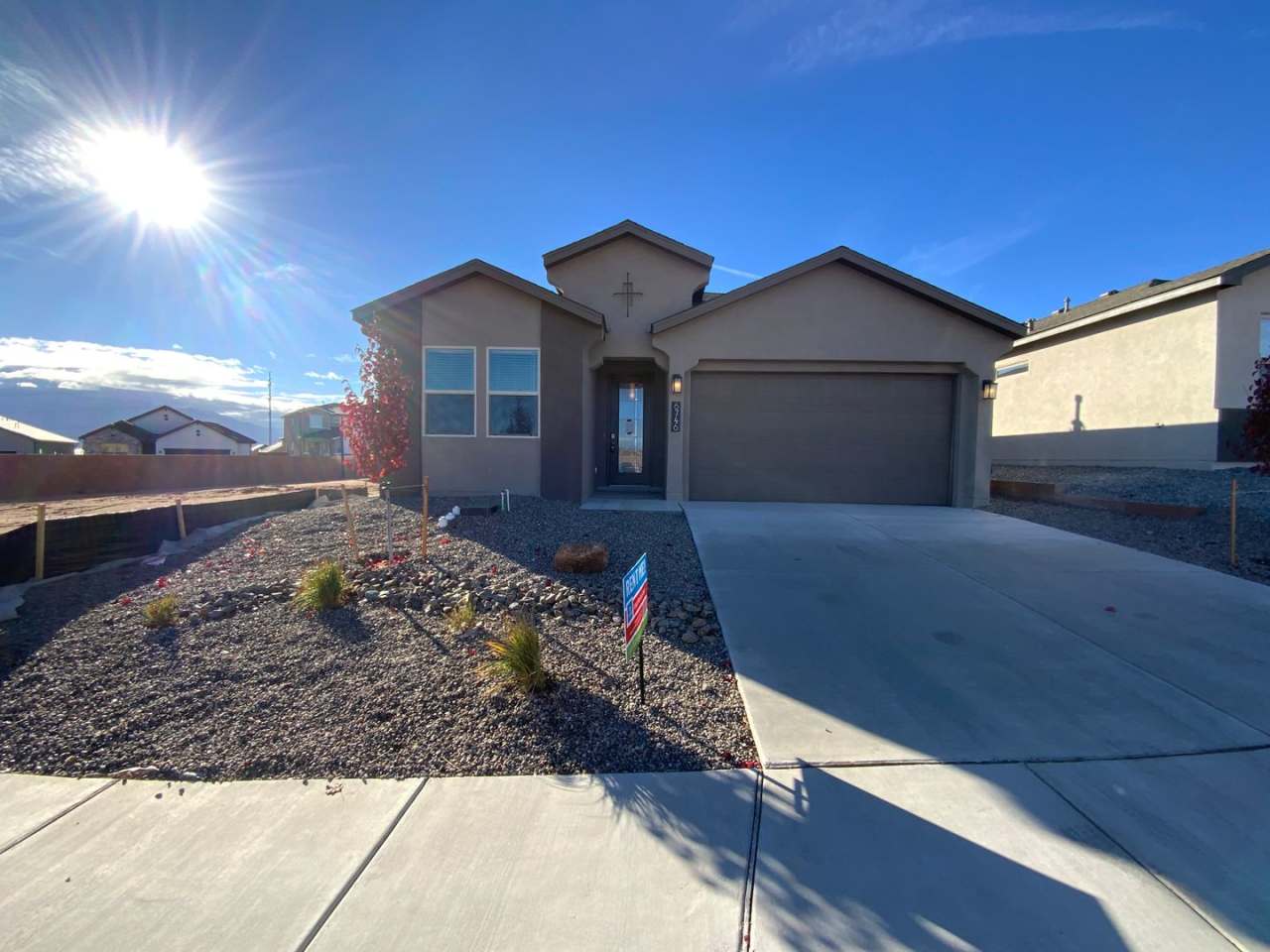 3 Bedroom Single Story New Build in Lomas Encantadas in Rio Rancho!