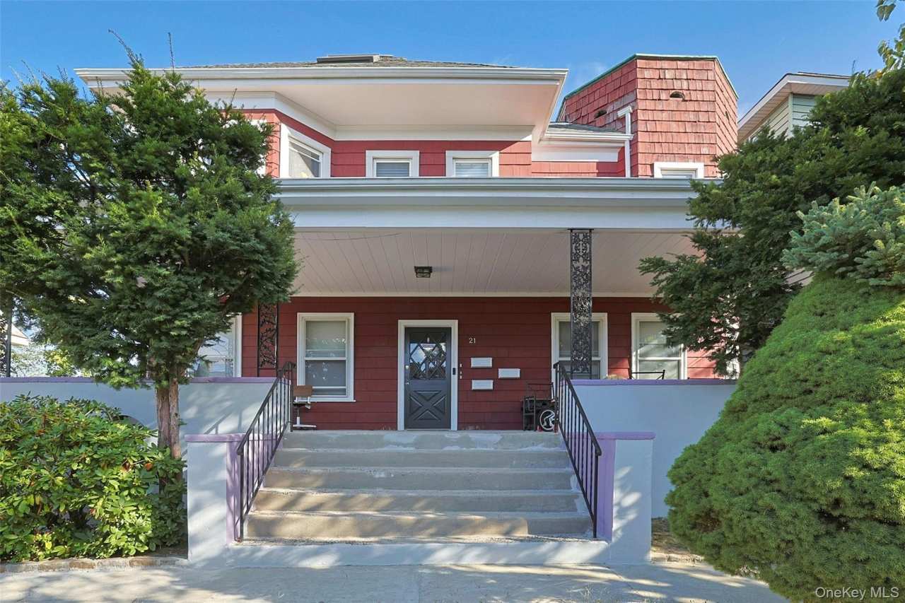 21 Lake Avenue unit: 2