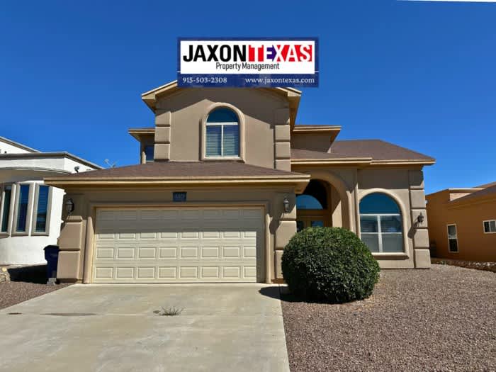 5373 Guillermo Frias Lane