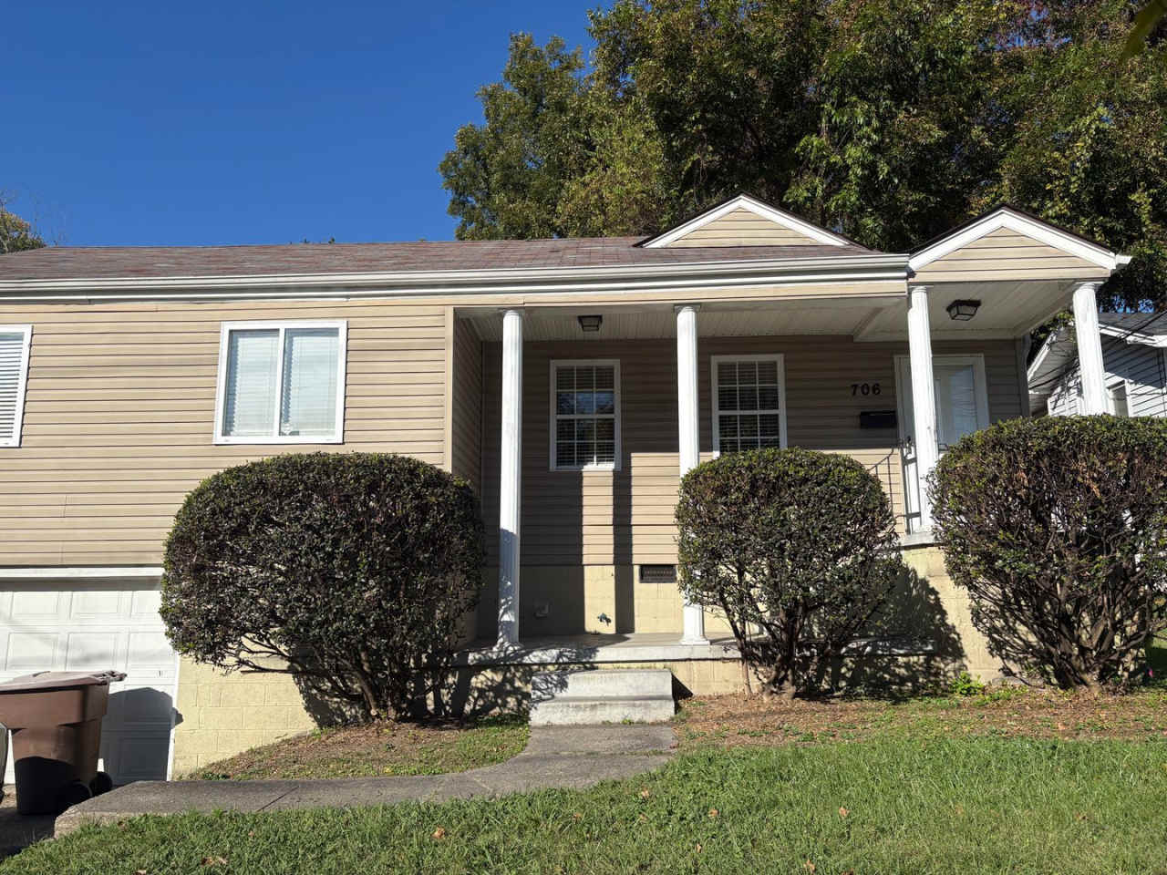 4 Bedroom, 2 Bathroom House in Greensboro!