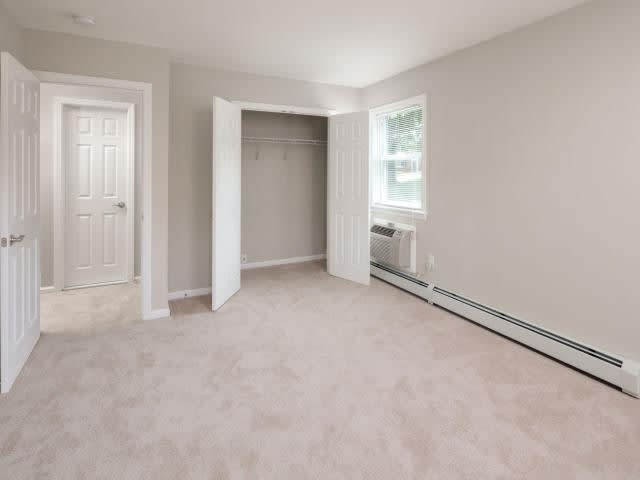 44 Center Grove Rd Unit E31