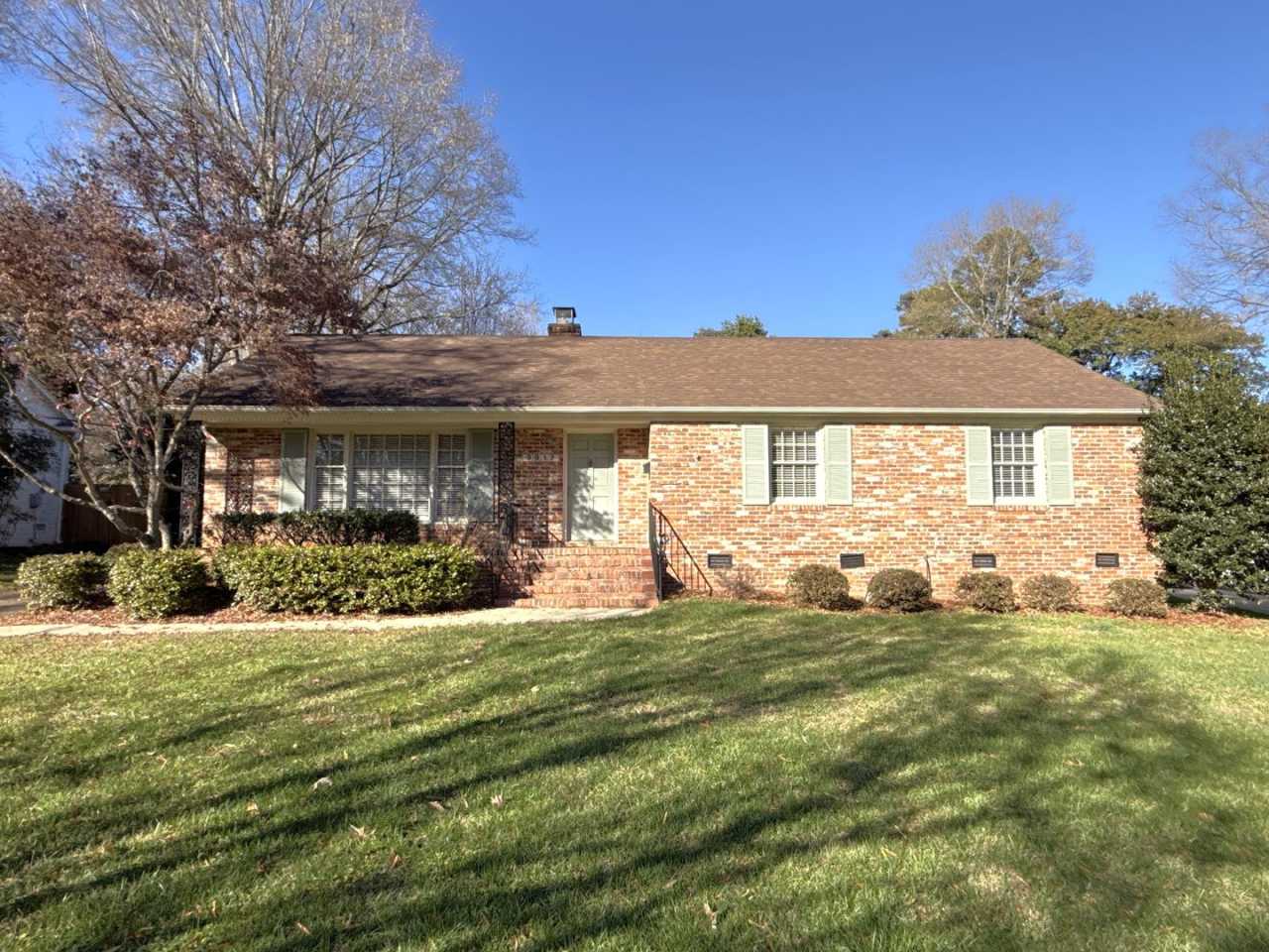 Beautiful Ranch in Myers Park!