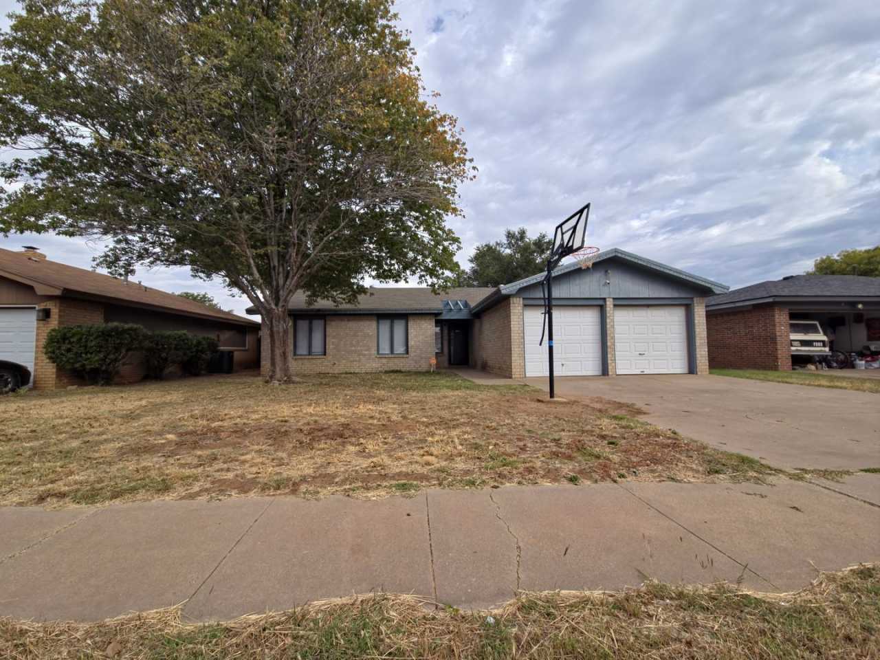 Spacious 2-Bedroom Home in South Lubbock