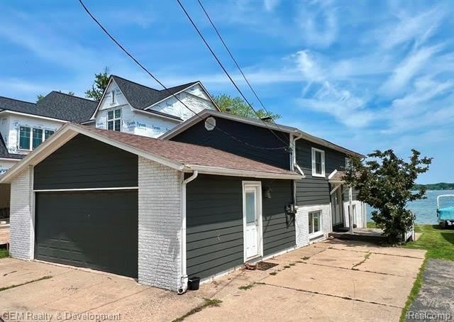 1869 Union Lake Road