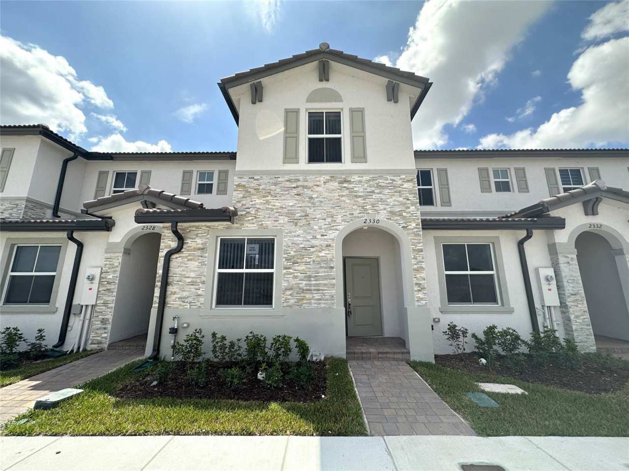 2330 Northwest 125th Street