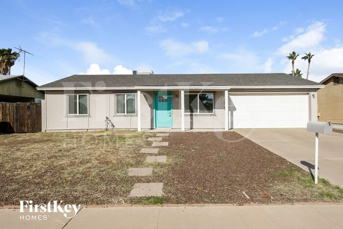 3412 East Claire Drive