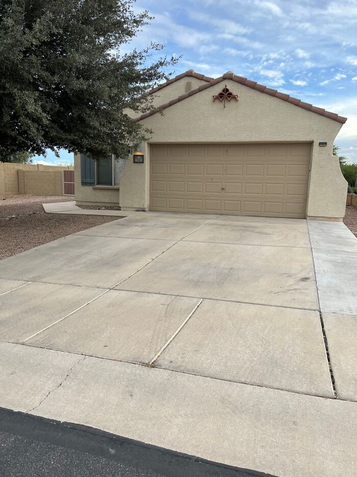 8231 West Lapis Moon Lane