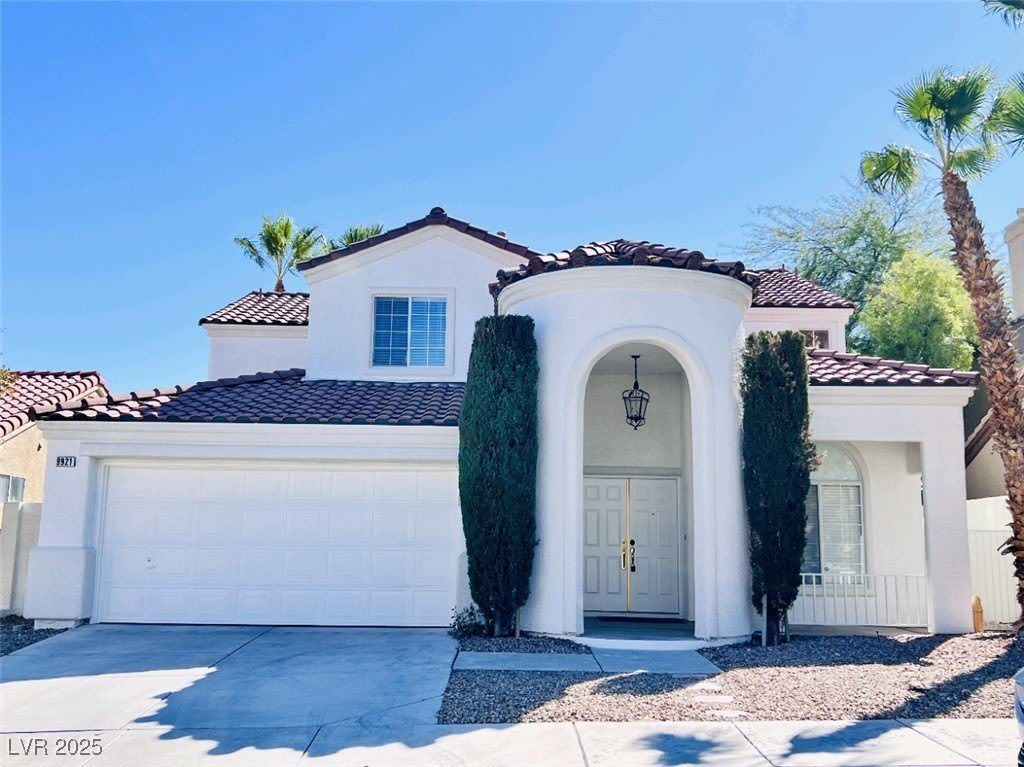 9921 Garamound Avenue