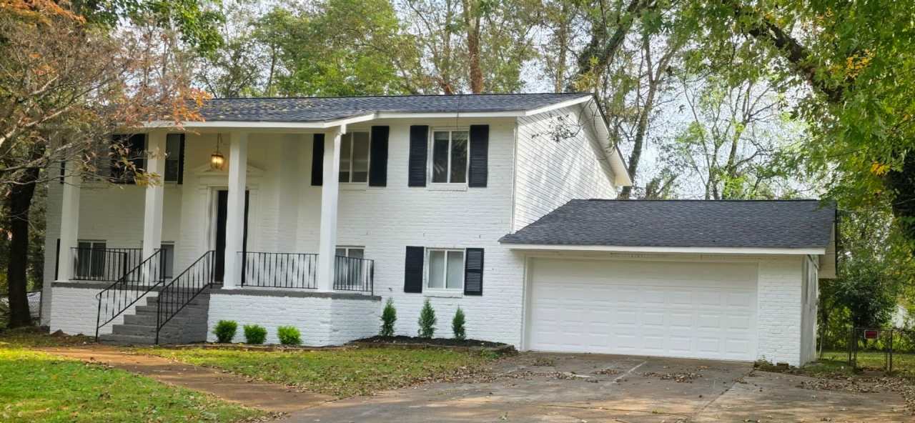 Large Family Home - Move In Ready!