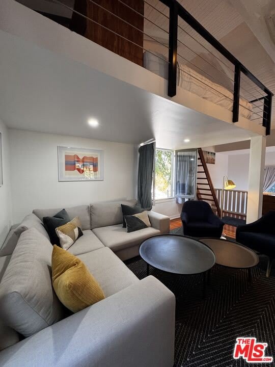 2449 Riverside Pl unit: Rear House