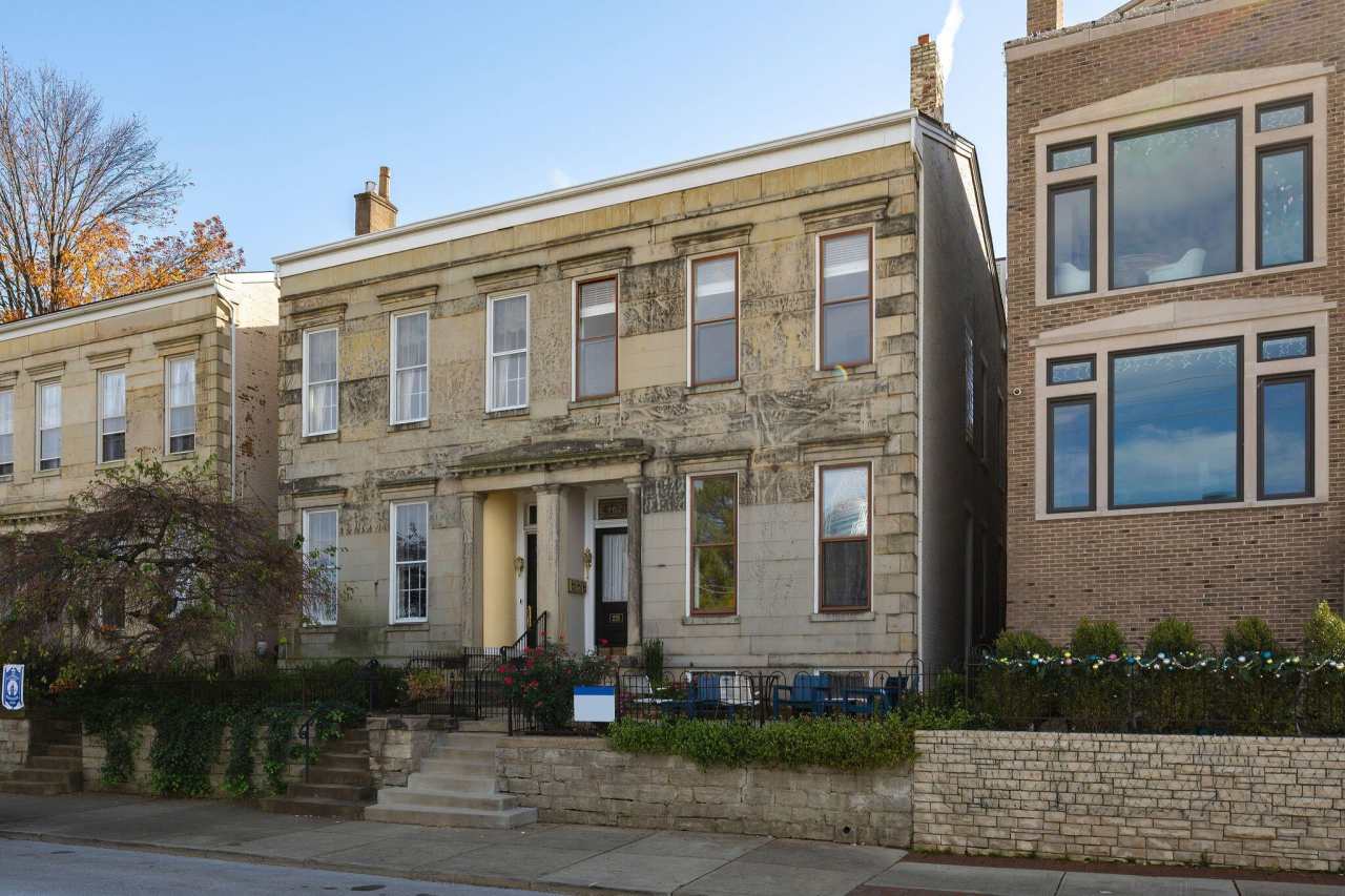 225 Riverside Drive unit: 2