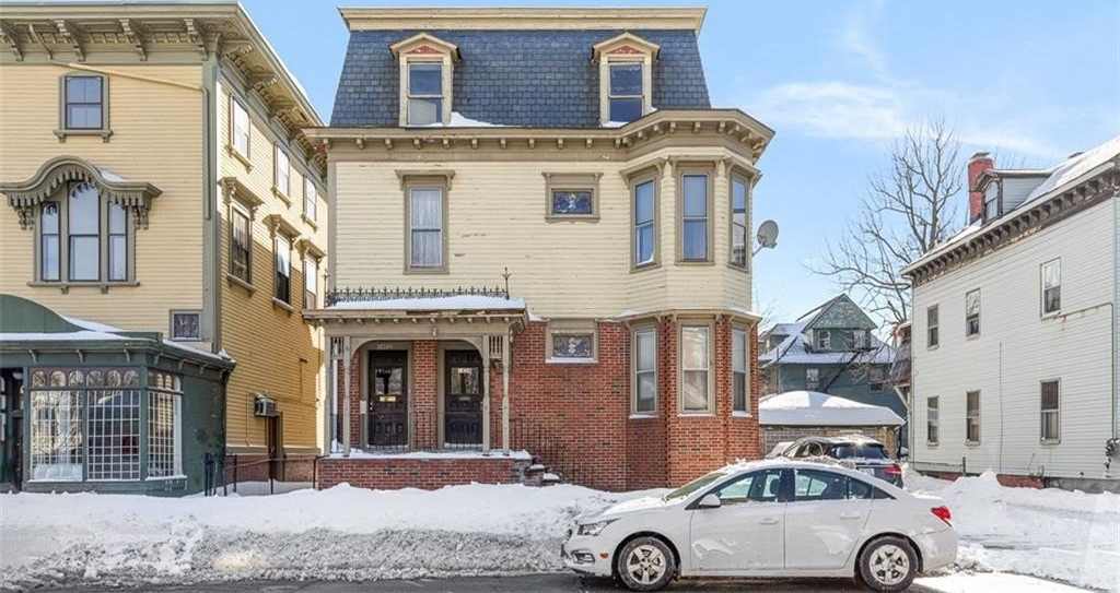 1402 Westminster Street unit: 1R