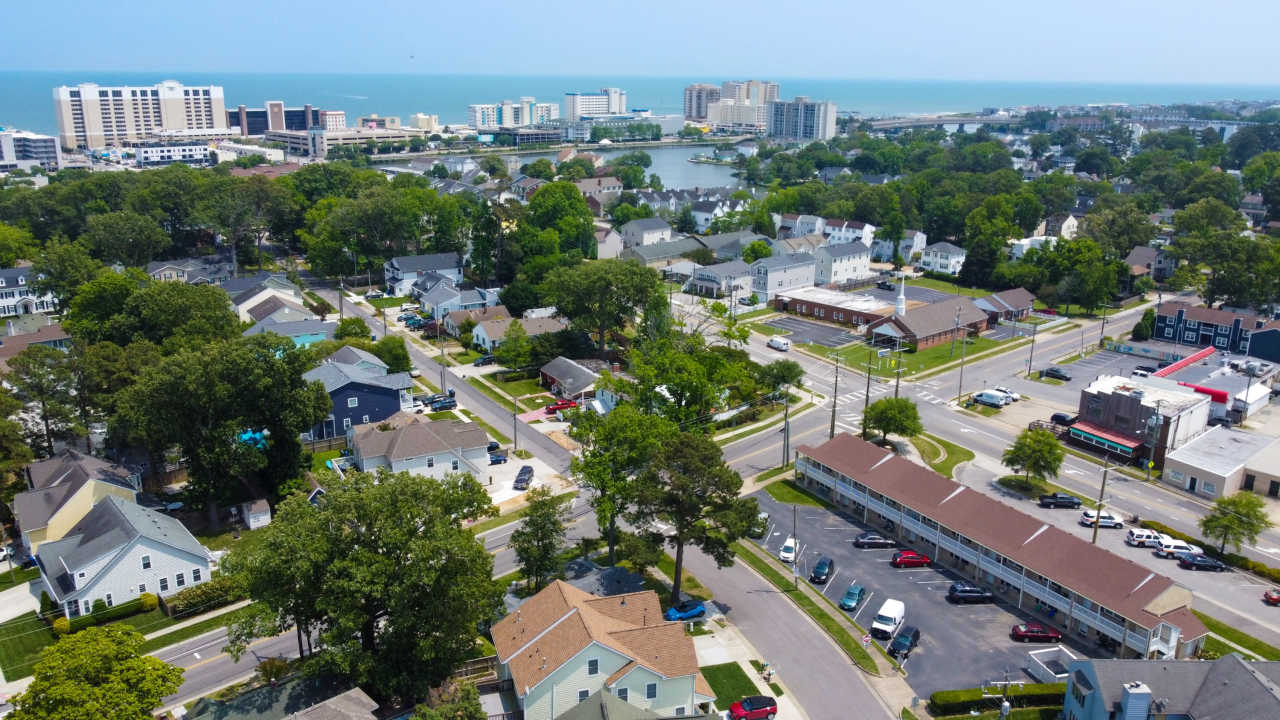 598 Pinewood Drive - 1202