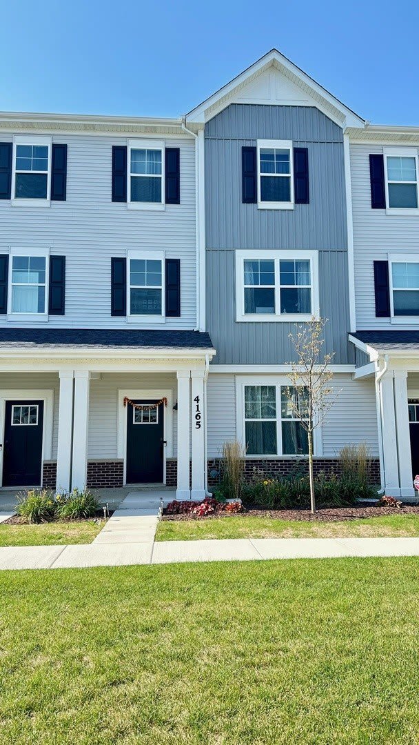 4165 Chelsea Manor Circle