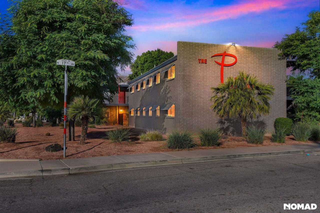 Charming 2BR Apartment in Phoenix