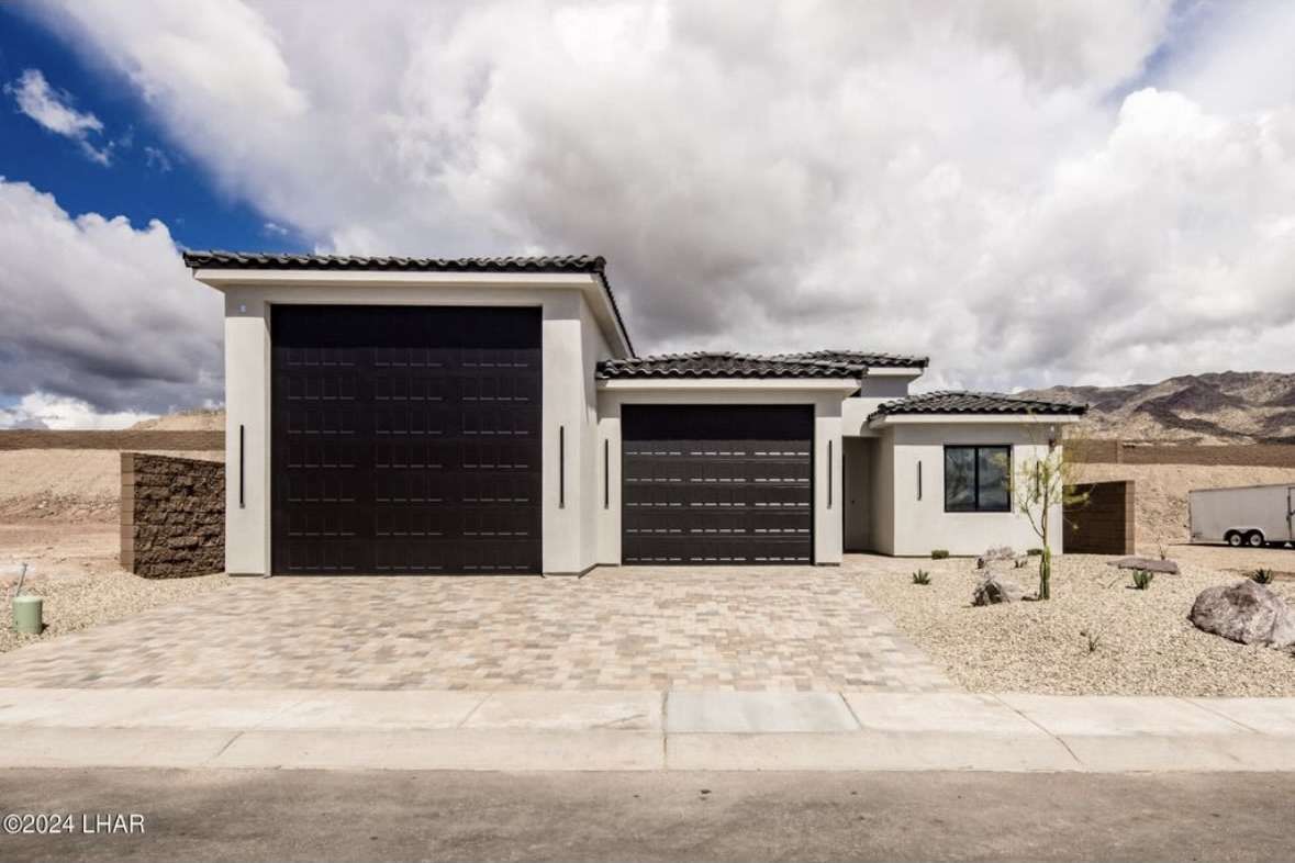 8009 Corte De Los Pajaros