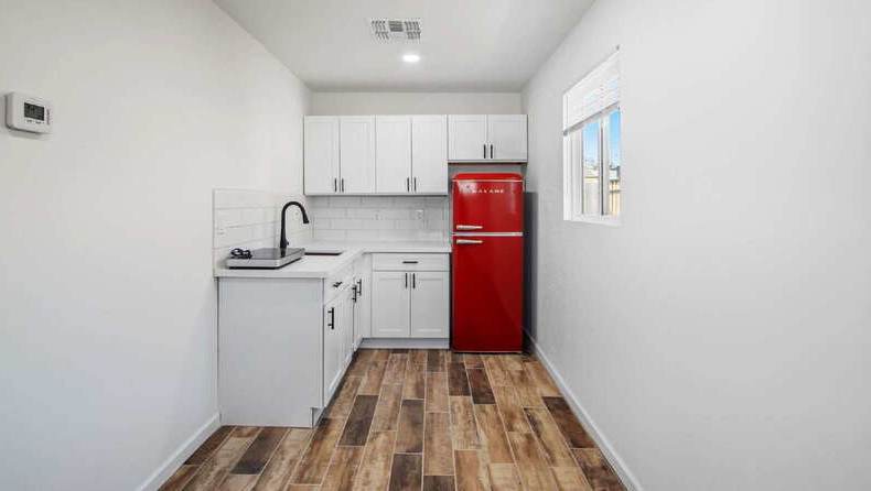 1503 West Garden Street