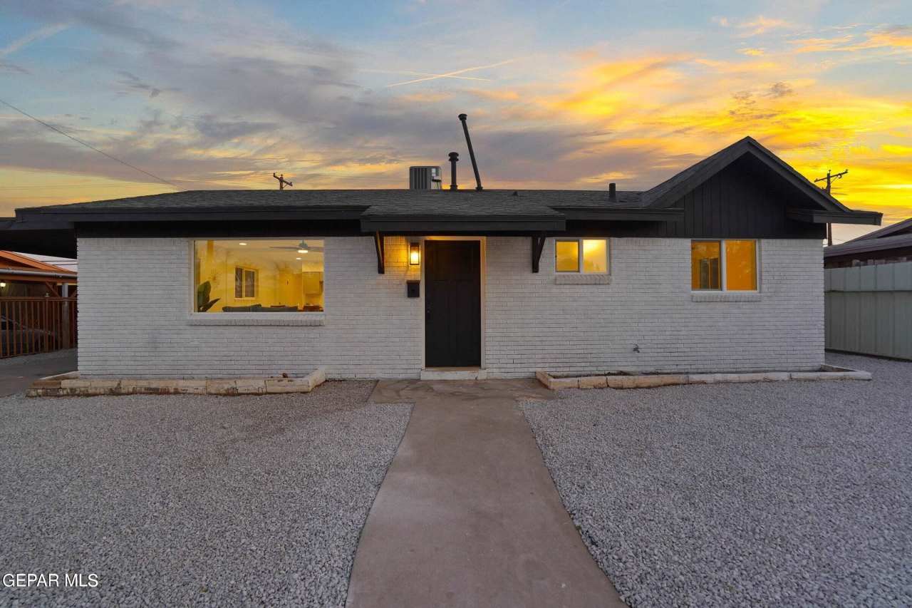 5712 Kensington Circle