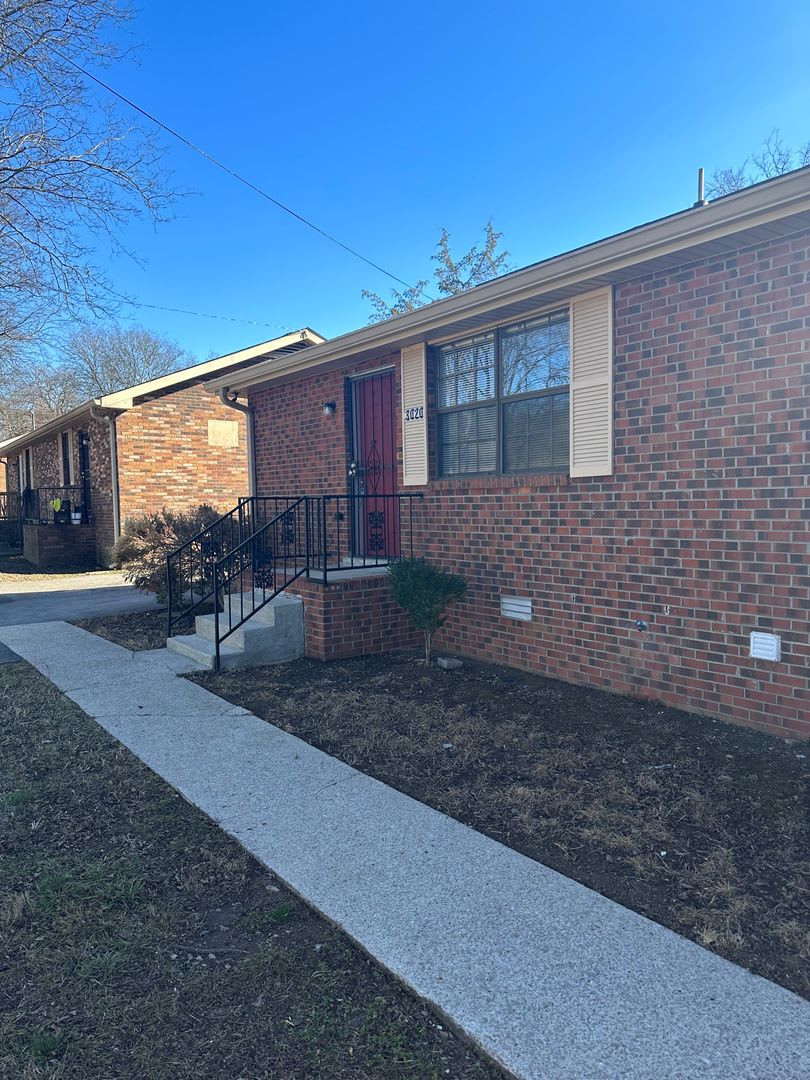 Freshly Renovated 2Bed / 1Bath in Nashville!