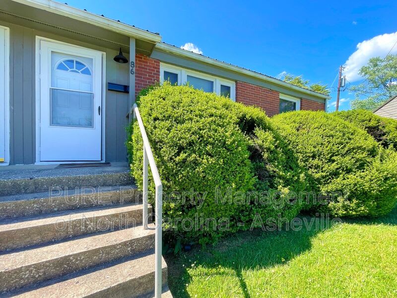 86 Trowbridge Lane