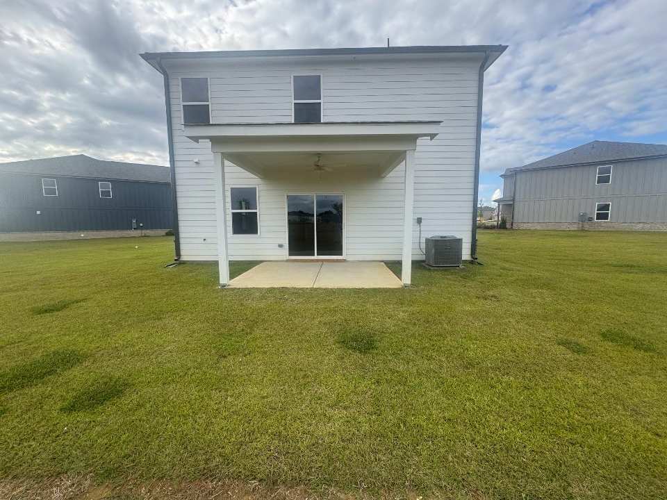 133 Rolling Meadow Way