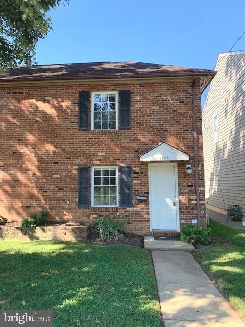 1704 WASHINGTON Avenue