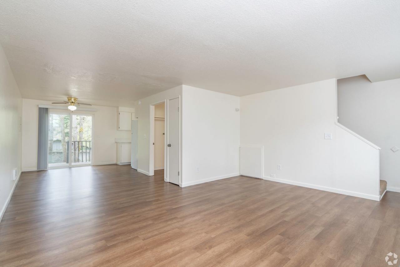 Brookwood Firs Townhomes