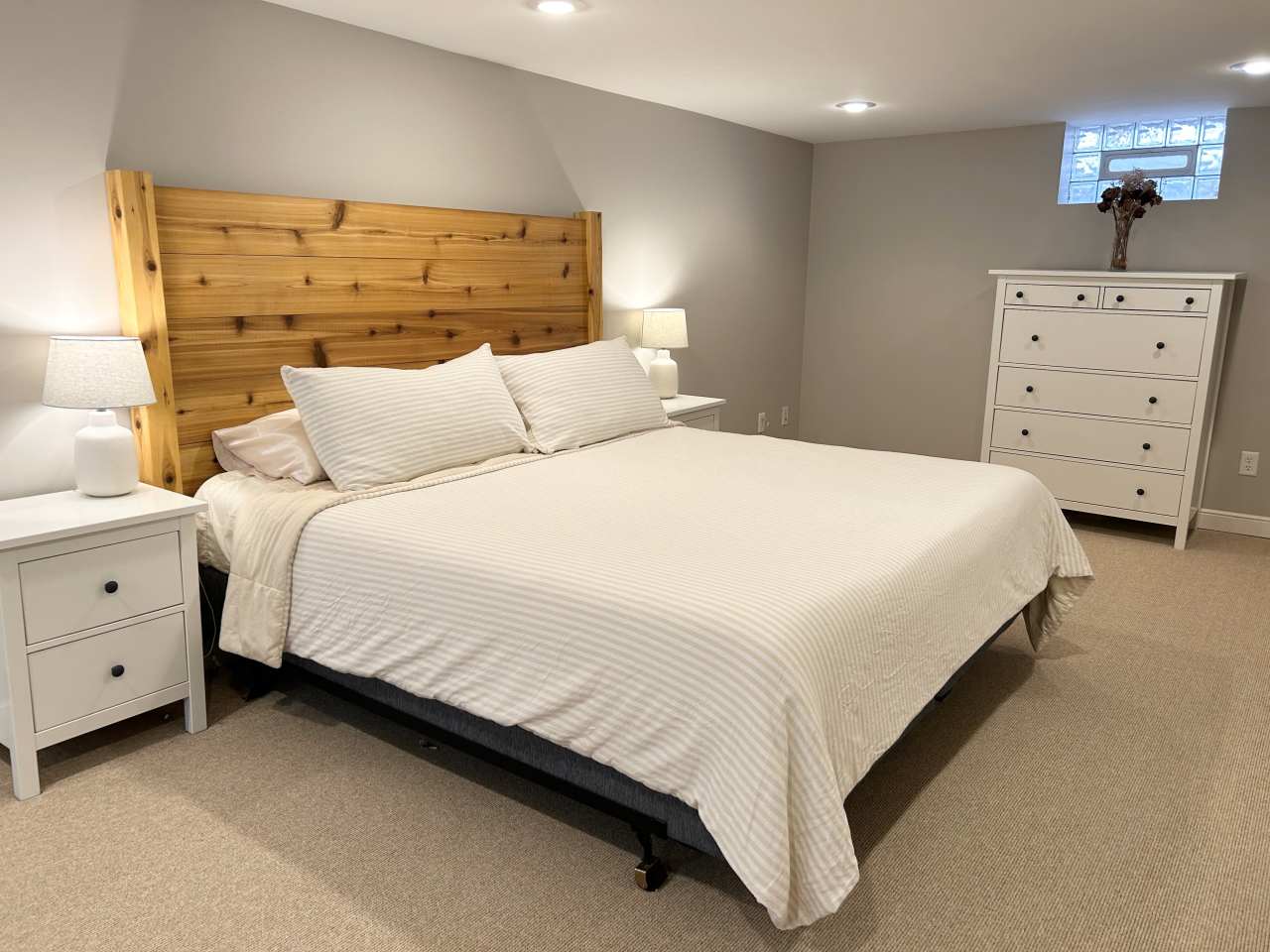 6805 Russell Avenue South