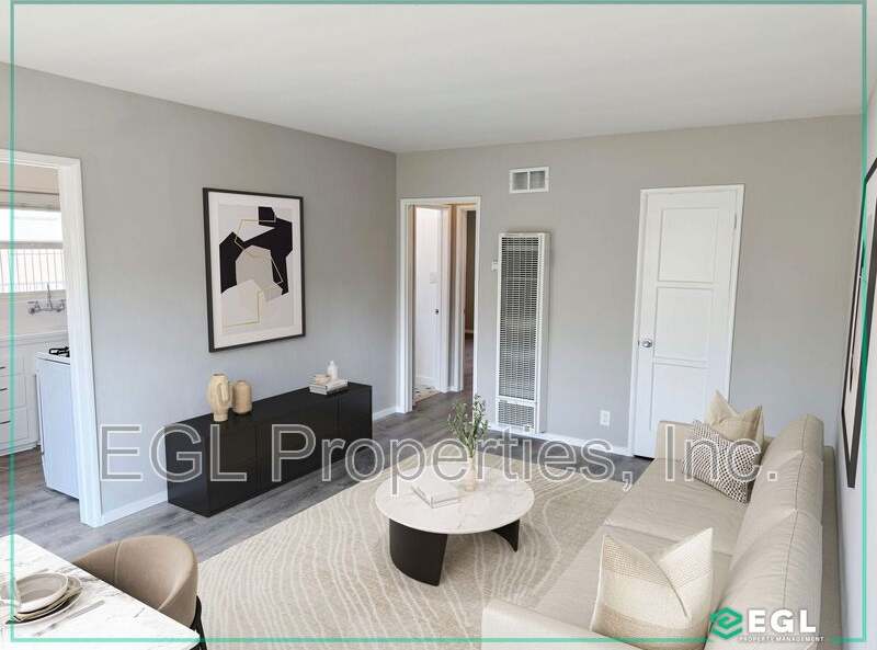 7057 1/4 West Manchester Ave