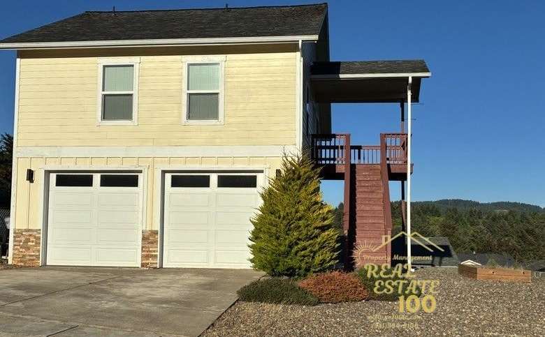 4530 Northeast Union Loop